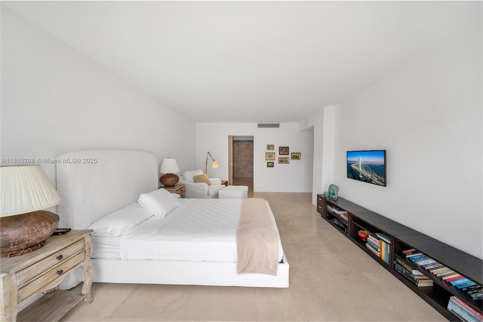 199 Ocean Lane Dr # 901, Key Biscayne FL 33149 — 22
