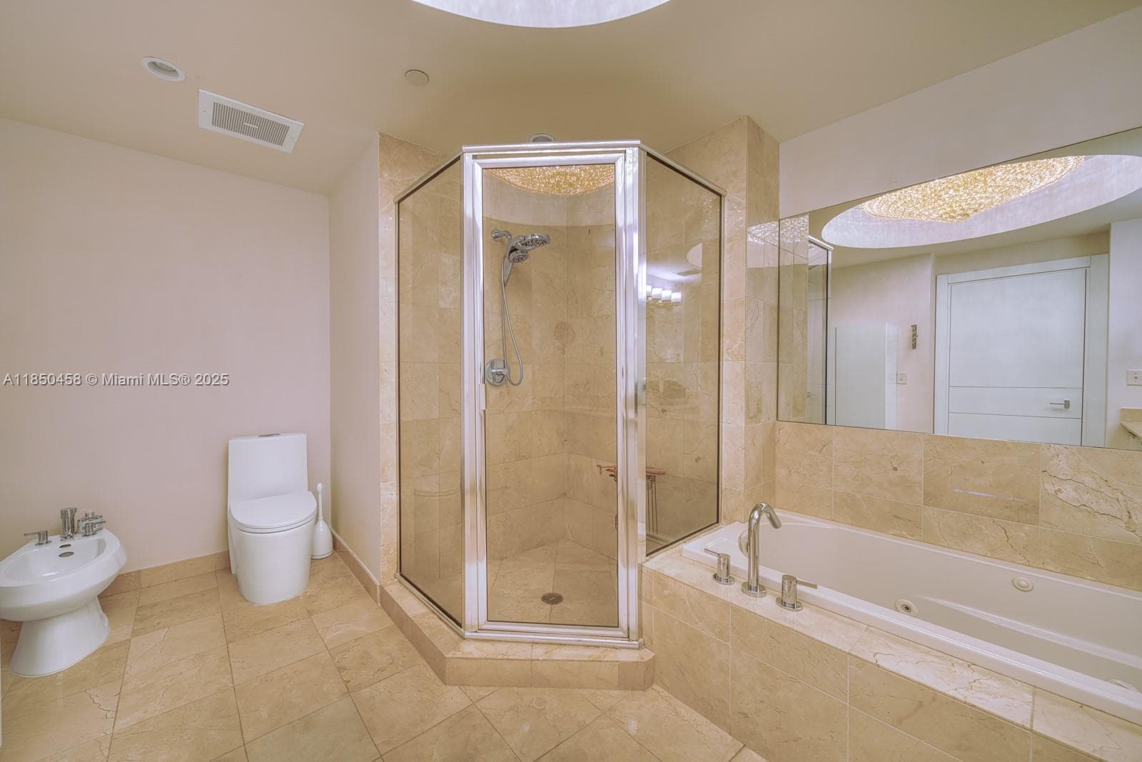 3131 NE 188th St # 1103, Aventura FL 33180 — 19