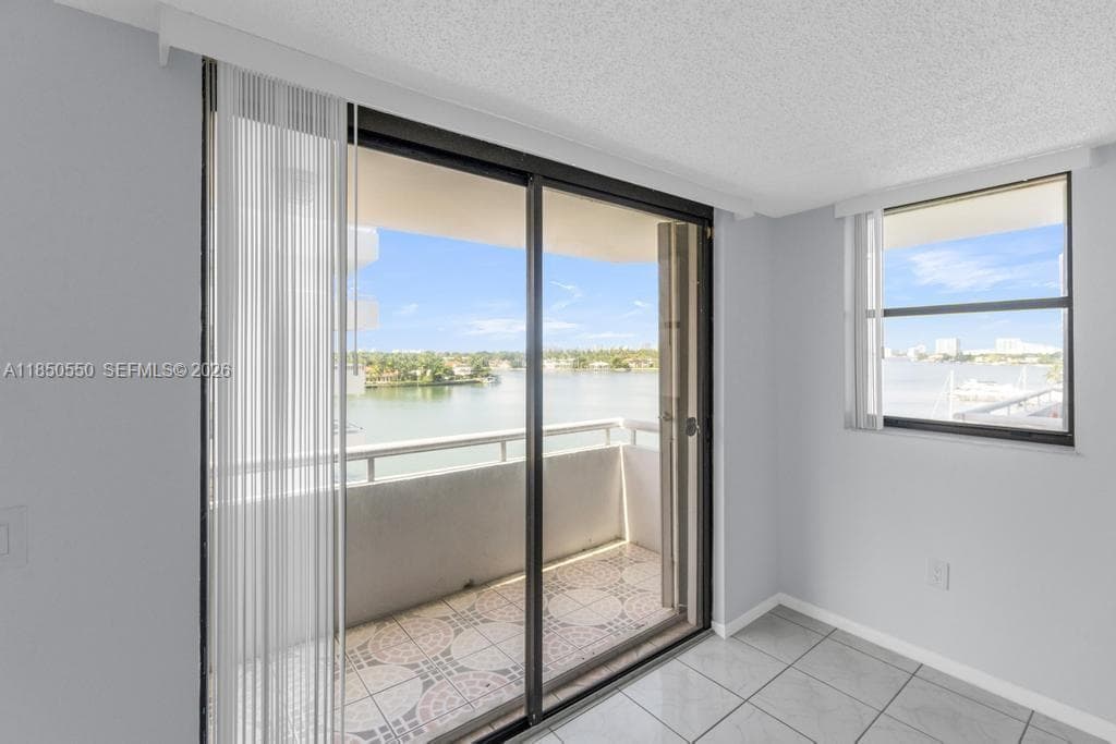 6830 Indian Creek Dr # 6D, Miami Beach FL 33141 — 16