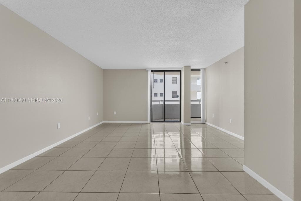 6830 Indian Creek Dr # 6D, Miami Beach FL 33141 — 18