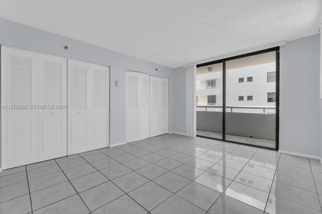 6830 Indian Creek Dr # 6D, Miami Beach FL 33141 — 21