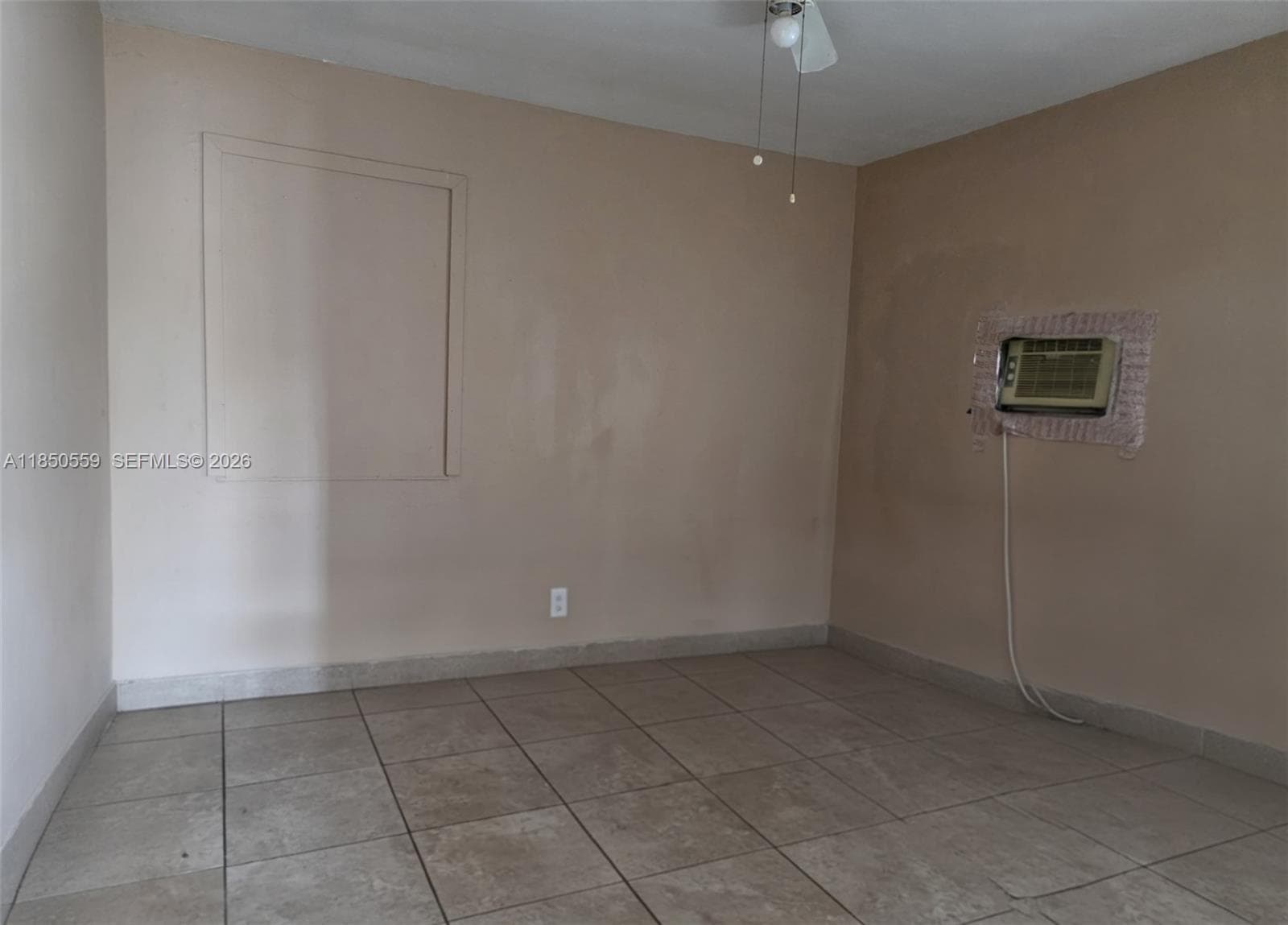163 NW 18th Ct, Miami FL 33125 — 9