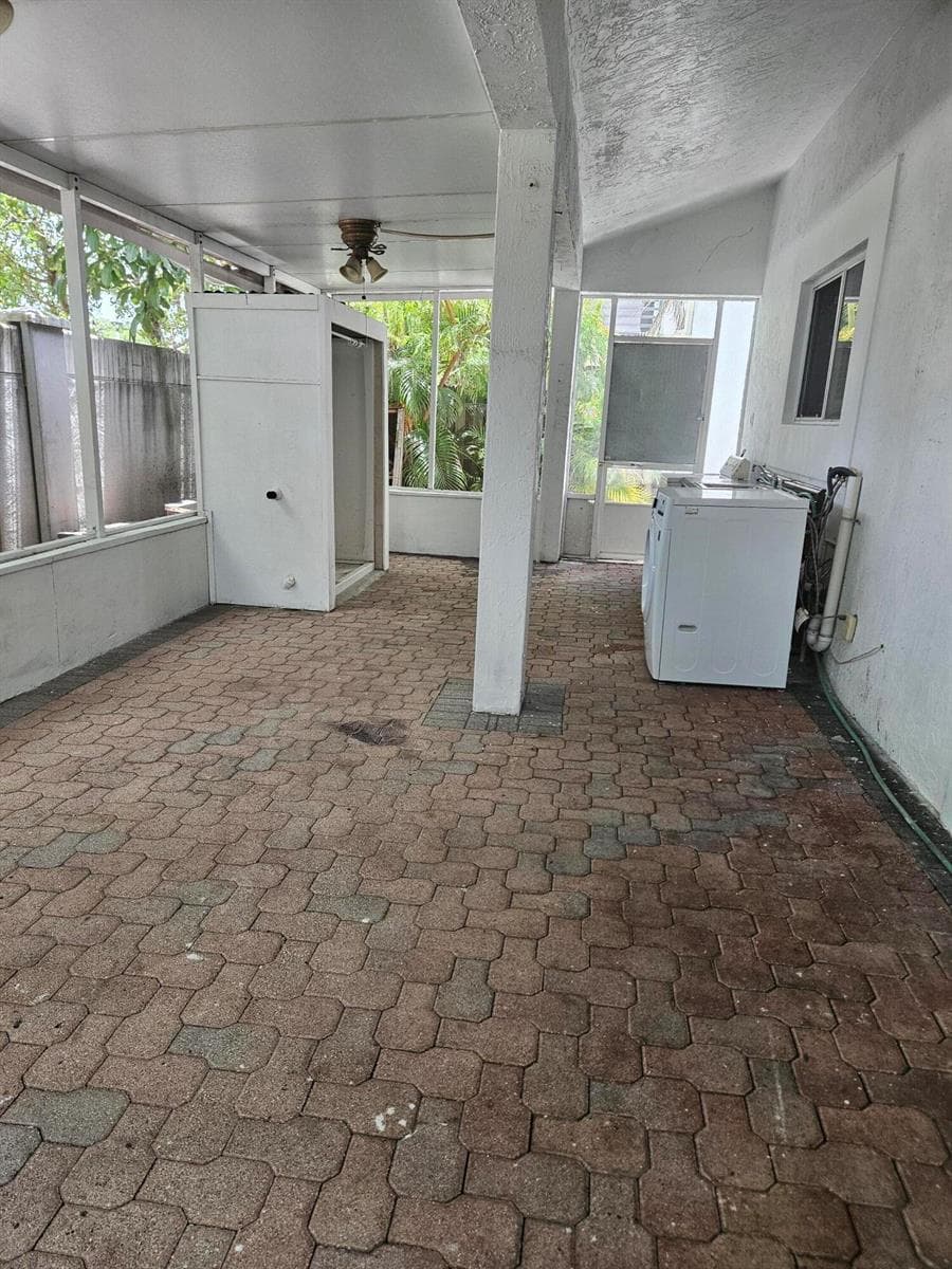 21109 NE 3 Court, Miami FL 33179 — 16