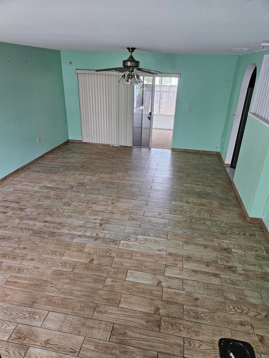21109 NE 3 Court, Miami FL 33179 — 7