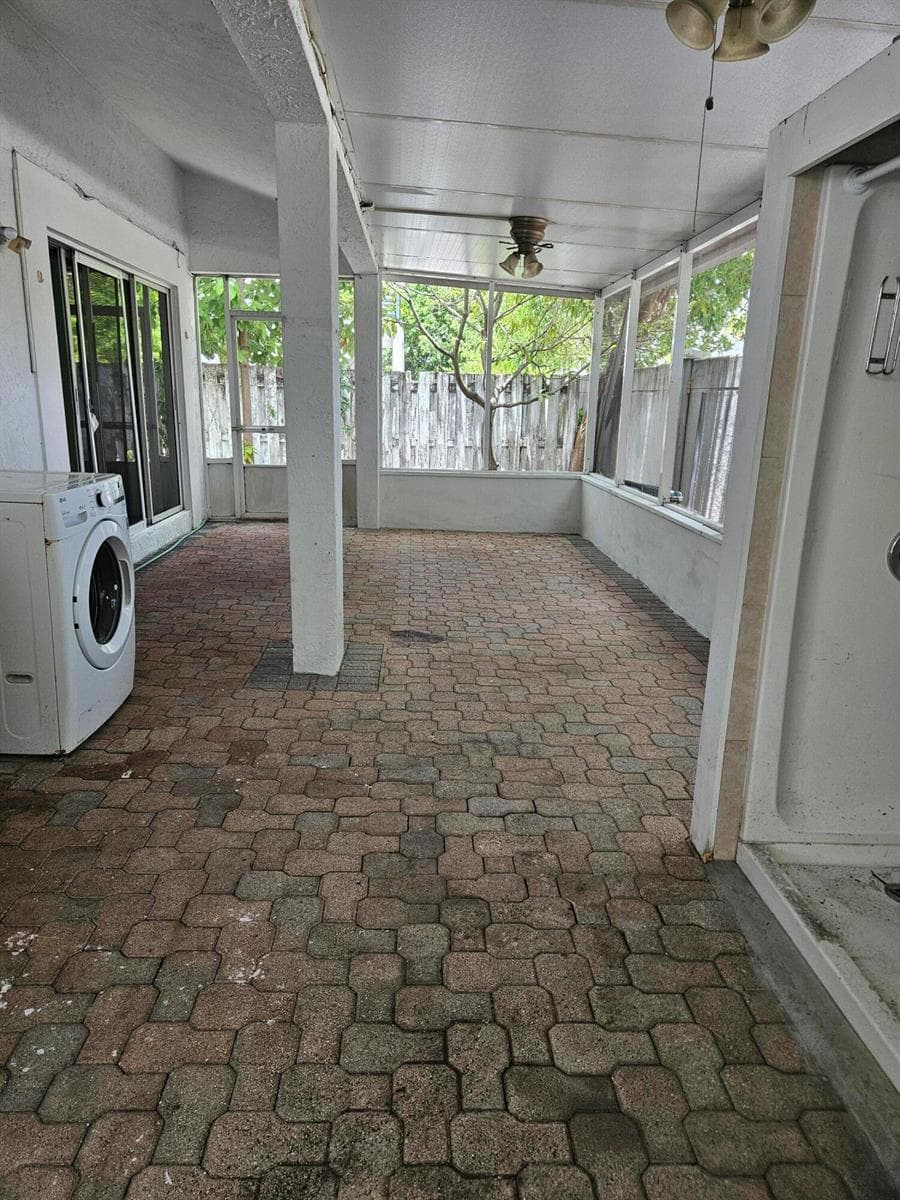 21109 NE 3 Court, Miami FL 33179 — 15