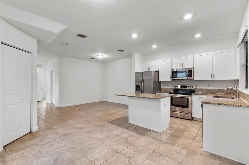 340 NE 208th Terrace # 340, Miami FL 33179 — 17