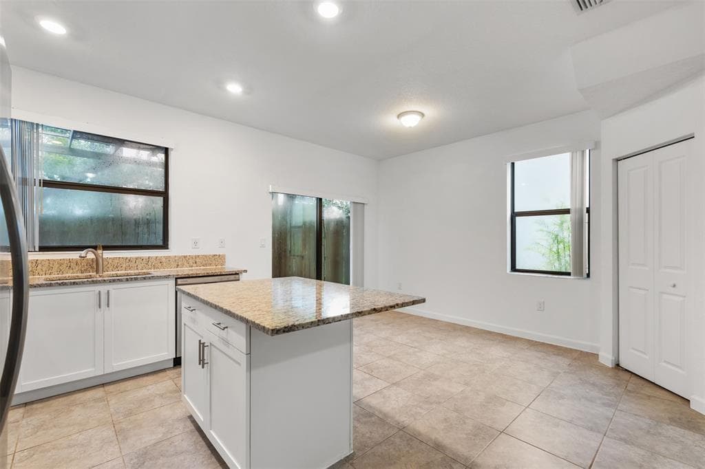 340 NE 208th Terrace # 340, Miami FL 33179 — 20