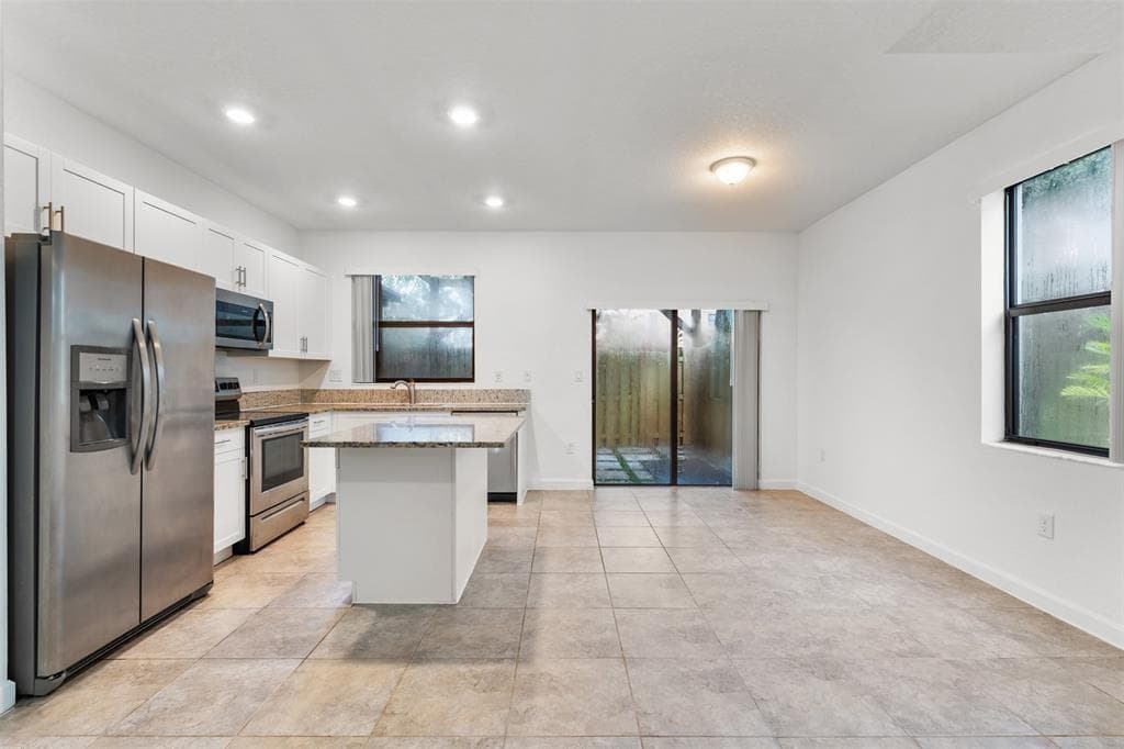 340 NE 208th Terrace # 340, Miami FL 33179 — 19