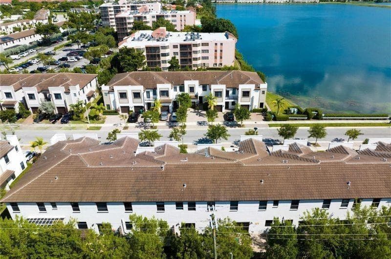 340 NE 208th Terrace # 340, Miami FL 33179 — 35