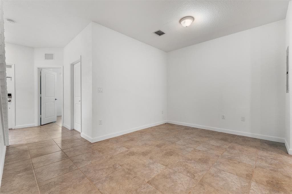 340 NE 208th Terrace # 340, Miami FL 33179 — 21