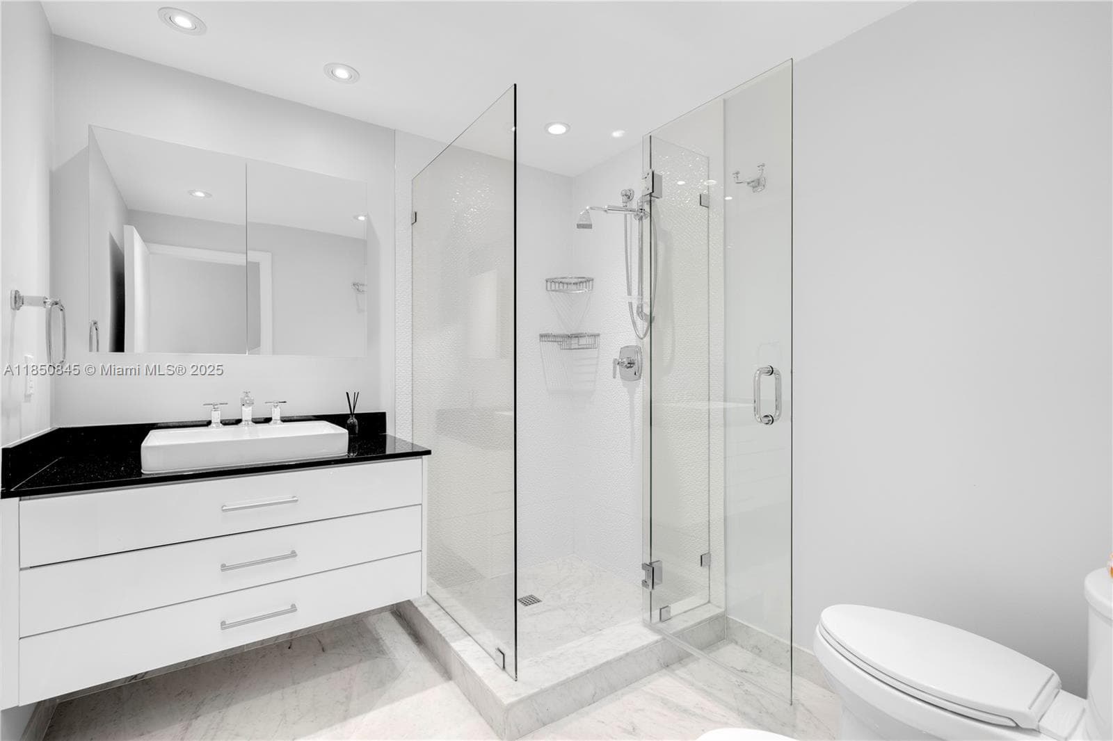 1558 NE Quayside Ter # D10, Miami FL 33138 — 27