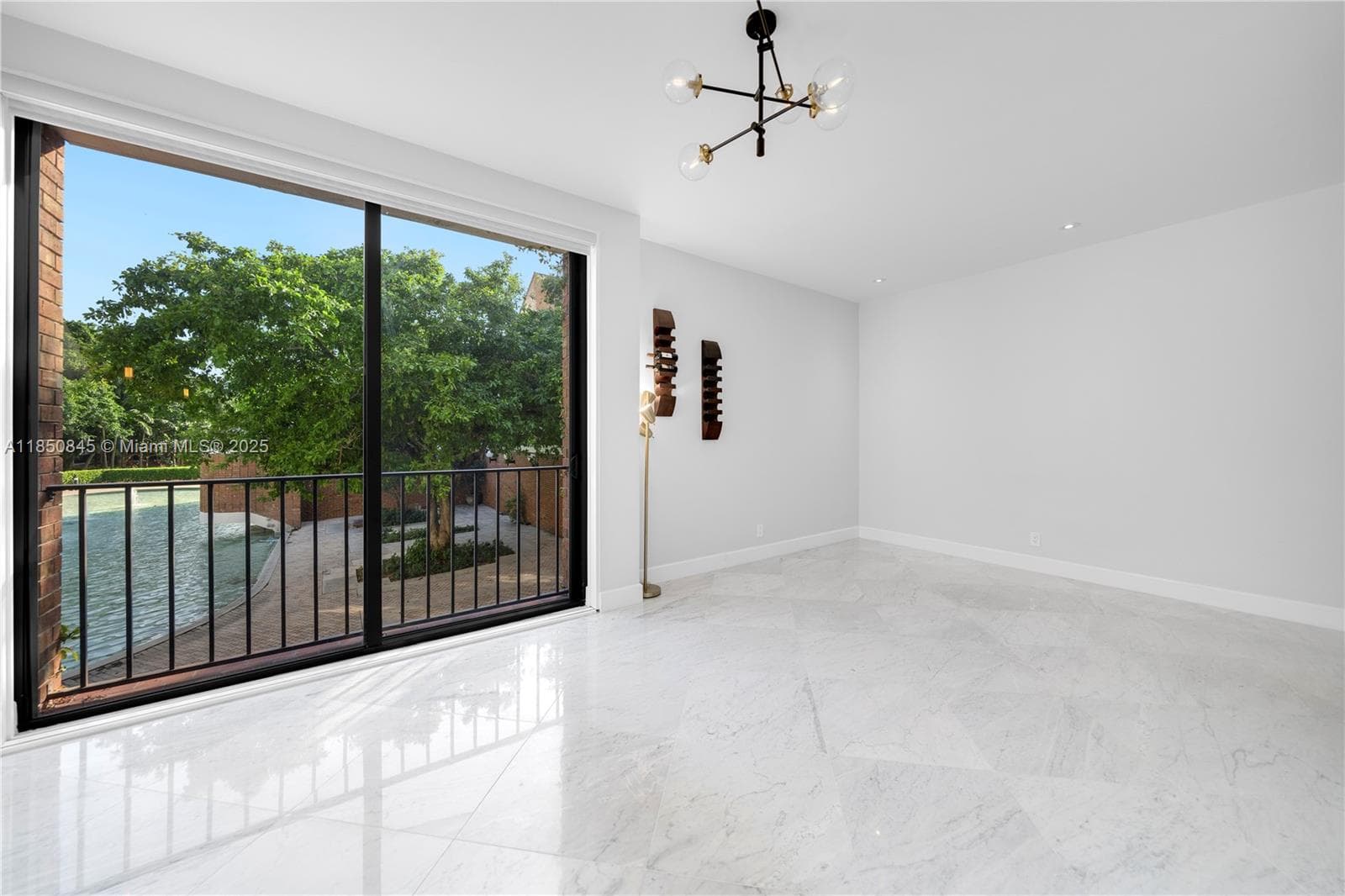 1558 NE Quayside Ter # D10, Miami FL 33138 — 12