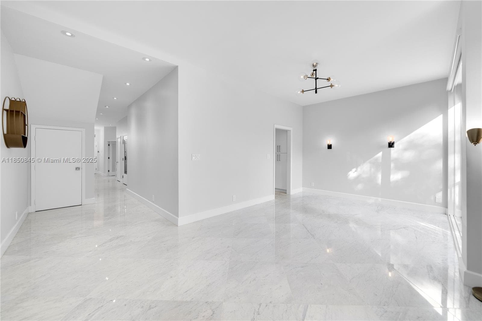 1558 NE Quayside Ter # D10, Miami FL 33138 — 3