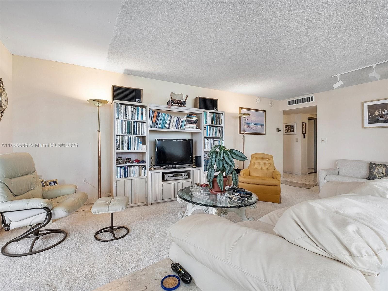 5555 Collins Ave # 4S, Miami Beach FL 33140 — 6