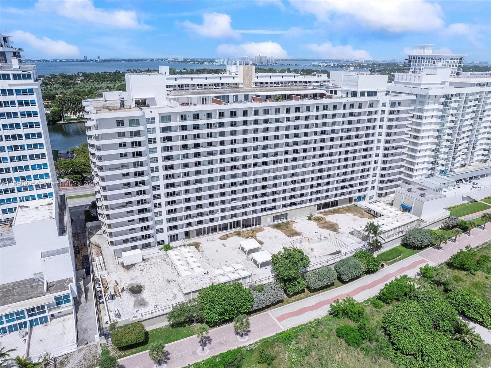 5555 Collins Ave # 4S, Miami Beach FL 33140 — 28