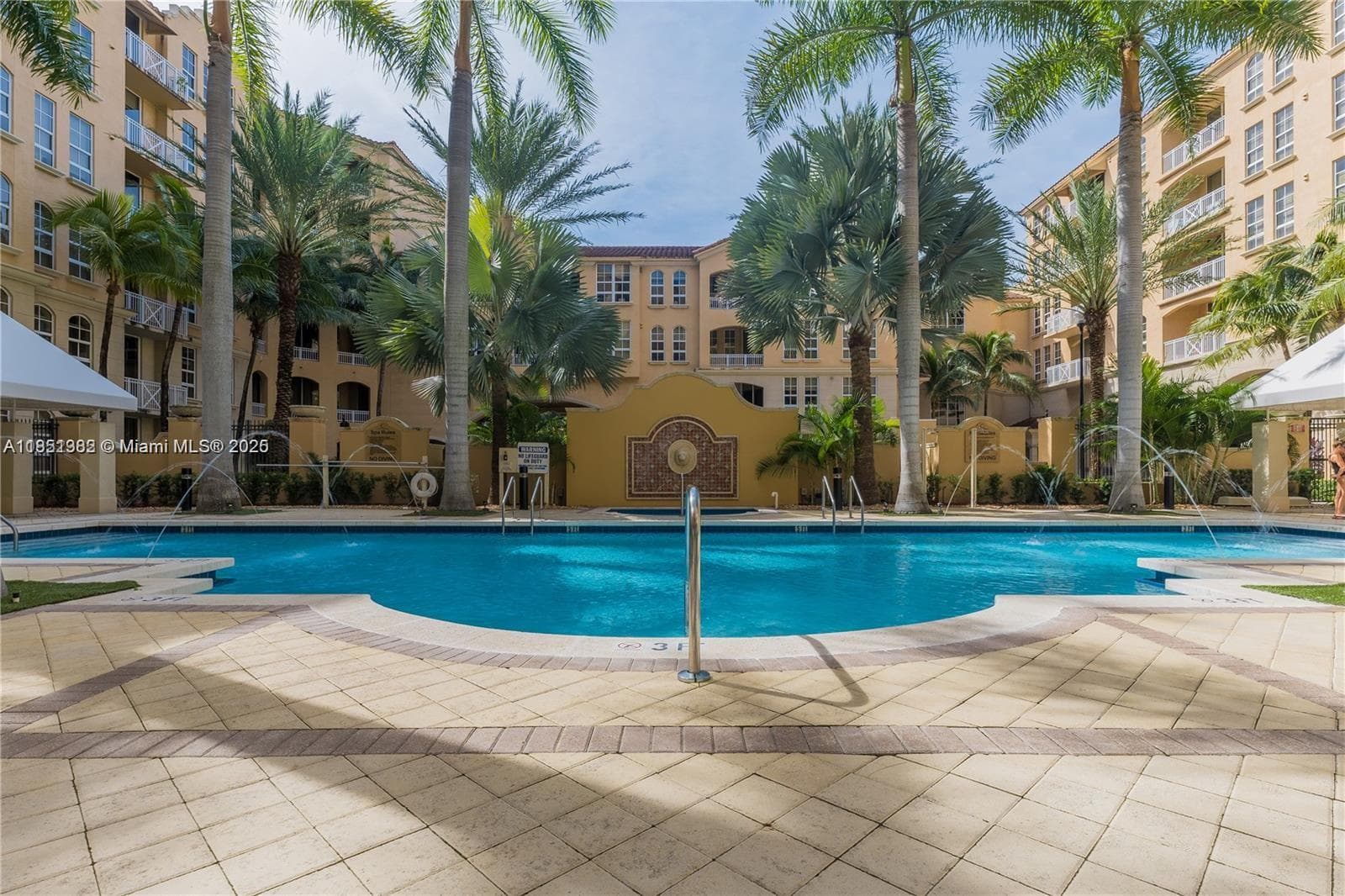 3001 NE 185th St # 710, Aventura FL 33180 — 57