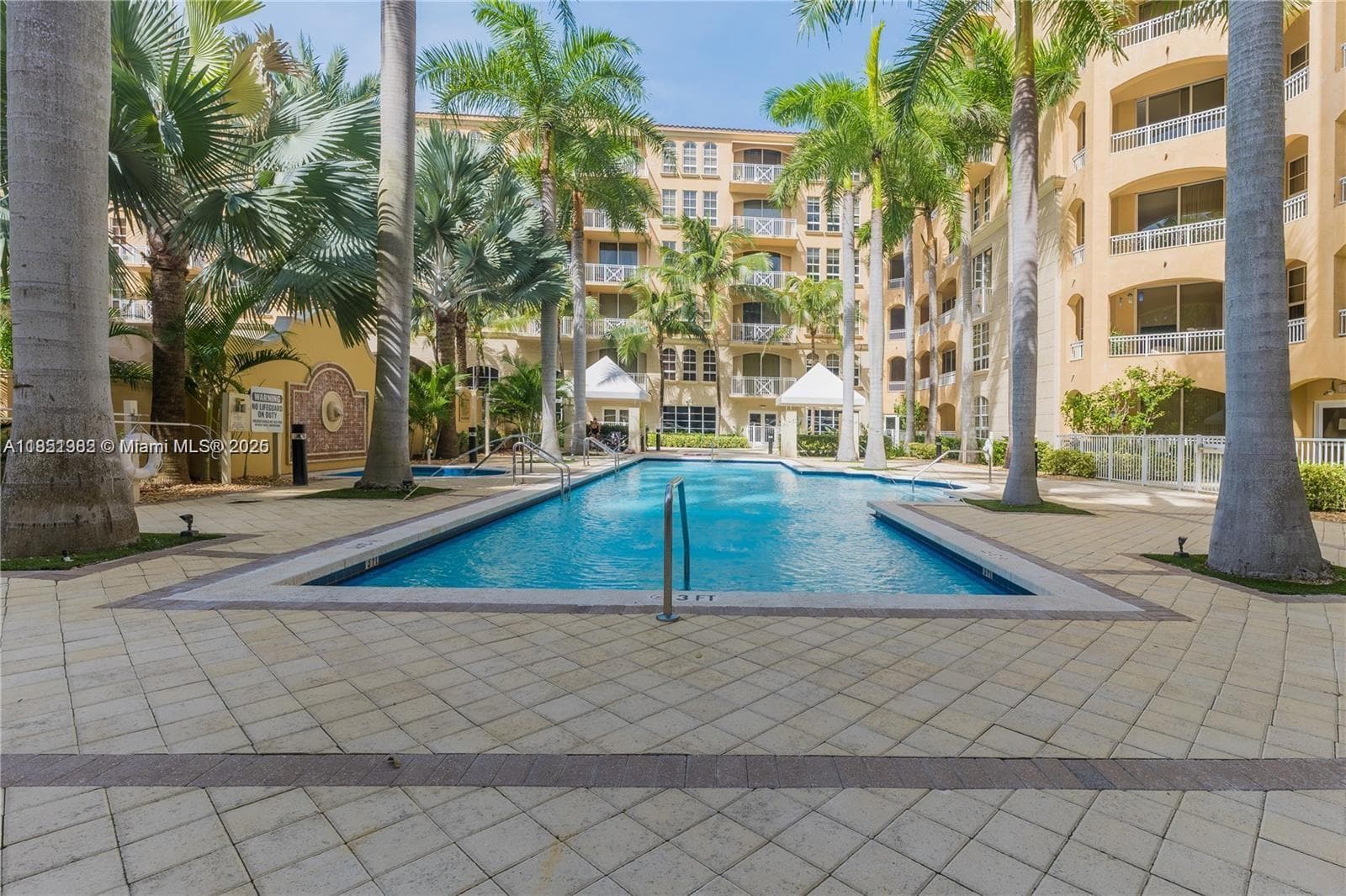 3001 NE 185th St # 710, Aventura FL 33180 — 59