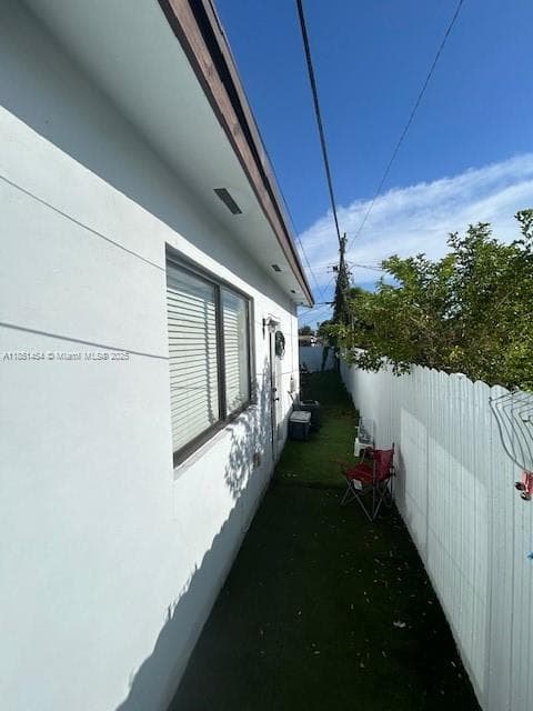 3066 NW 92nd St, Miami FL 33147 — 6