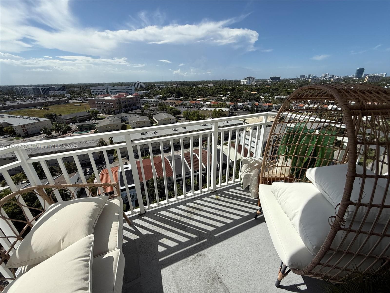 2100 Sans Souci Blvd # B1406, North Miami FL 33181 — 10