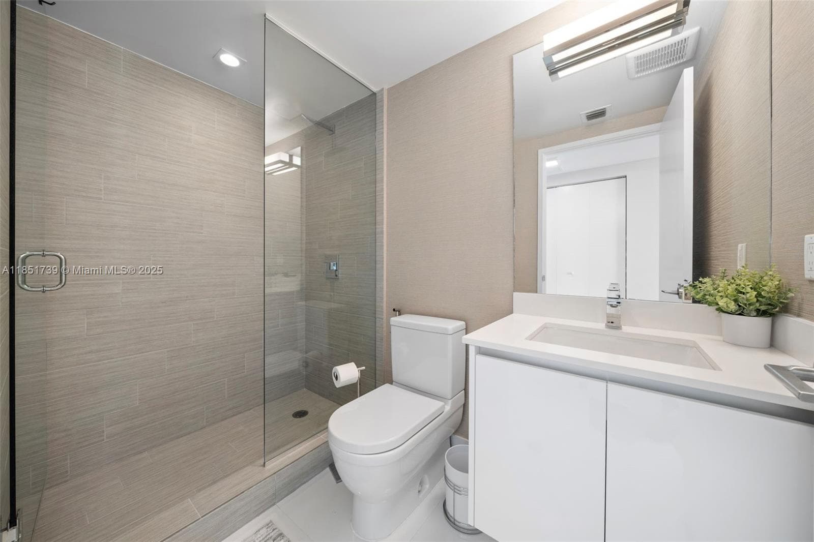 300 Sunny Isles Blvd # 902, Sunny Isles Beach FL 33160 — 46