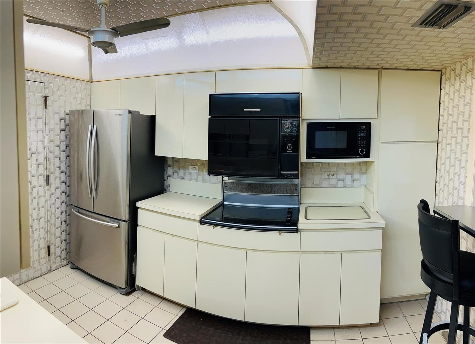 800 NE 195th Street # 307, Miami FL 33179 — 23