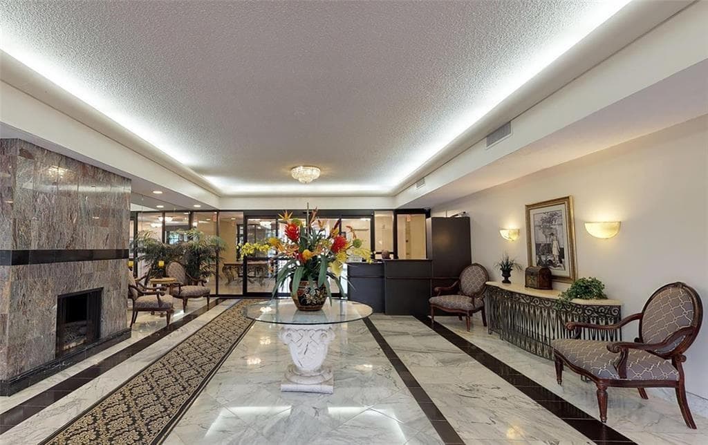 800 NE 195th Street # 307, Miami FL 33179 — 6