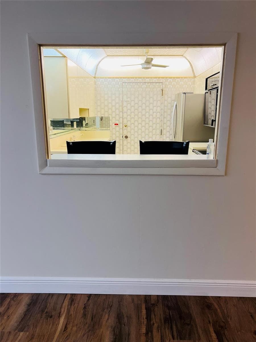 800 NE 195th Street # 307, Miami FL 33179 — 26