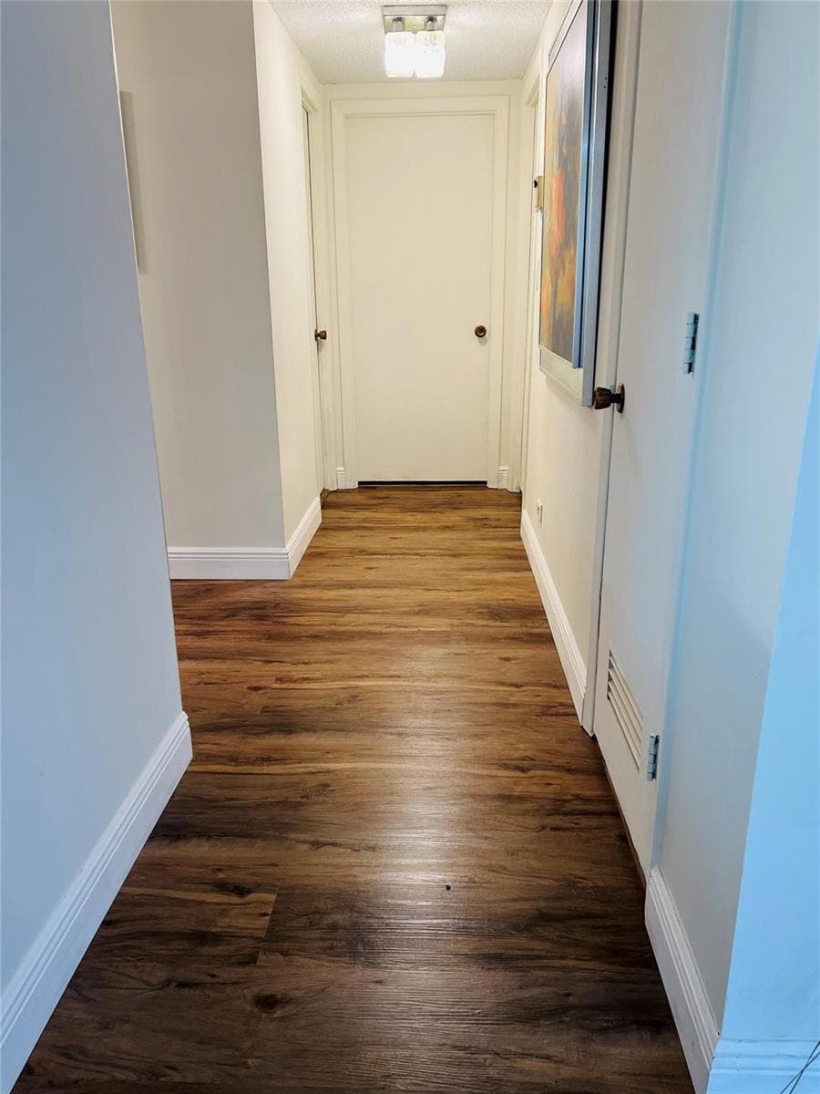 800 NE 195th Street # 307, Miami FL 33179 — 28