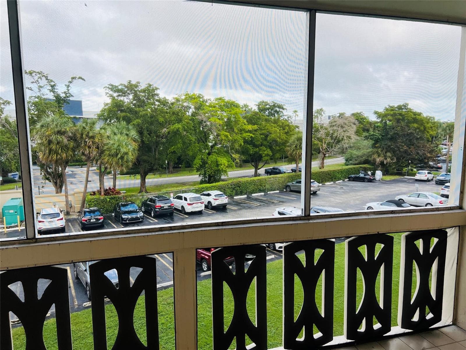 800 NE 195th Street # 307, Miami FL 33179 — 10