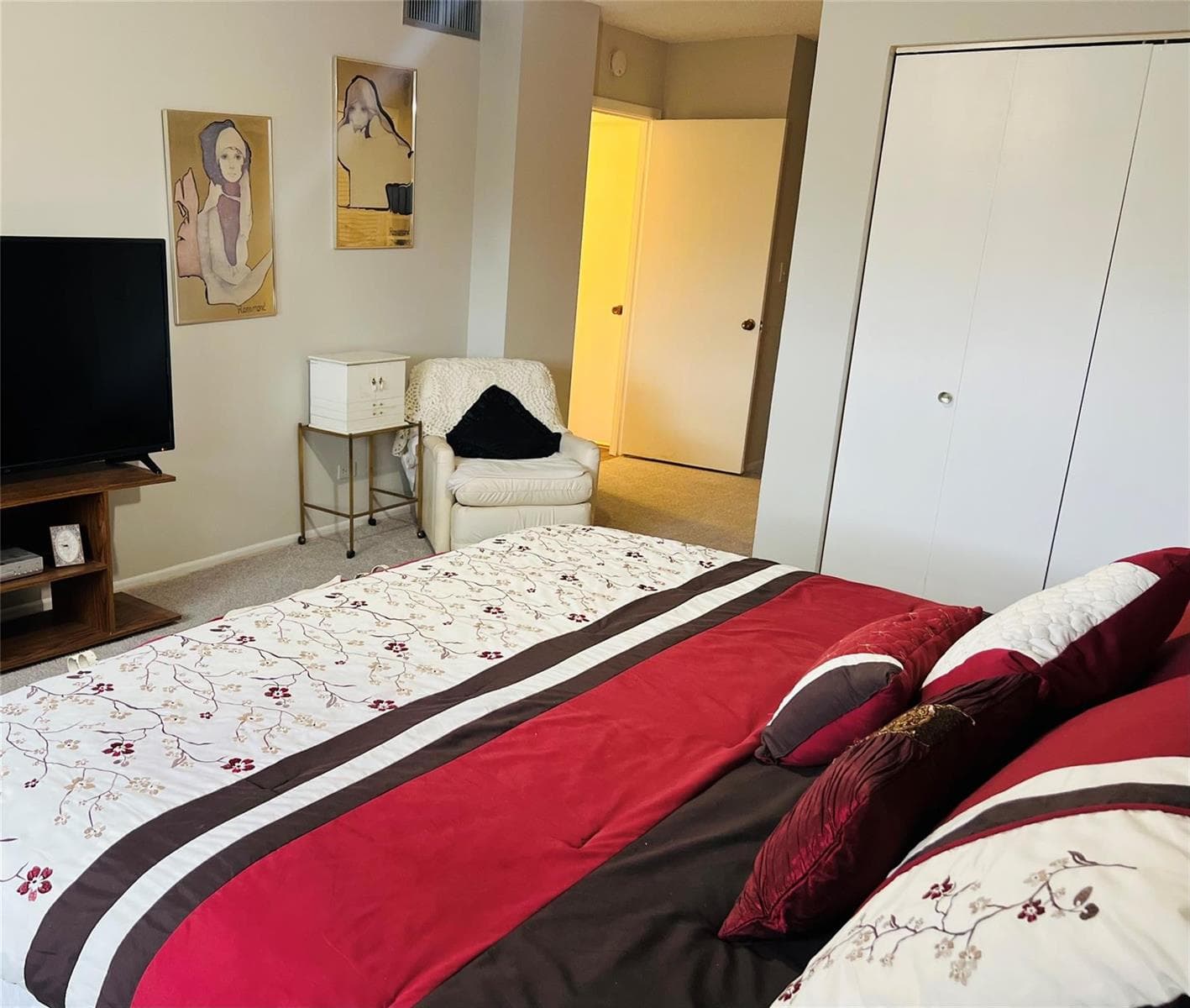 800 NE 195th Street # 307, Miami FL 33179 — 33