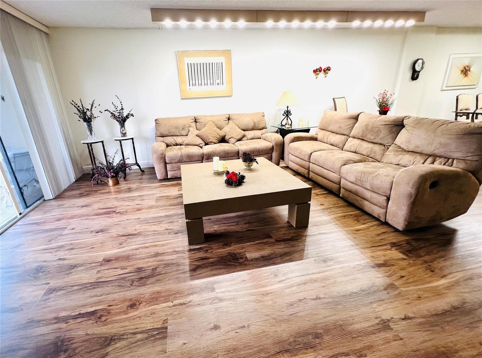 800 NE 195th Street # 307, Miami FL 33179 — 14