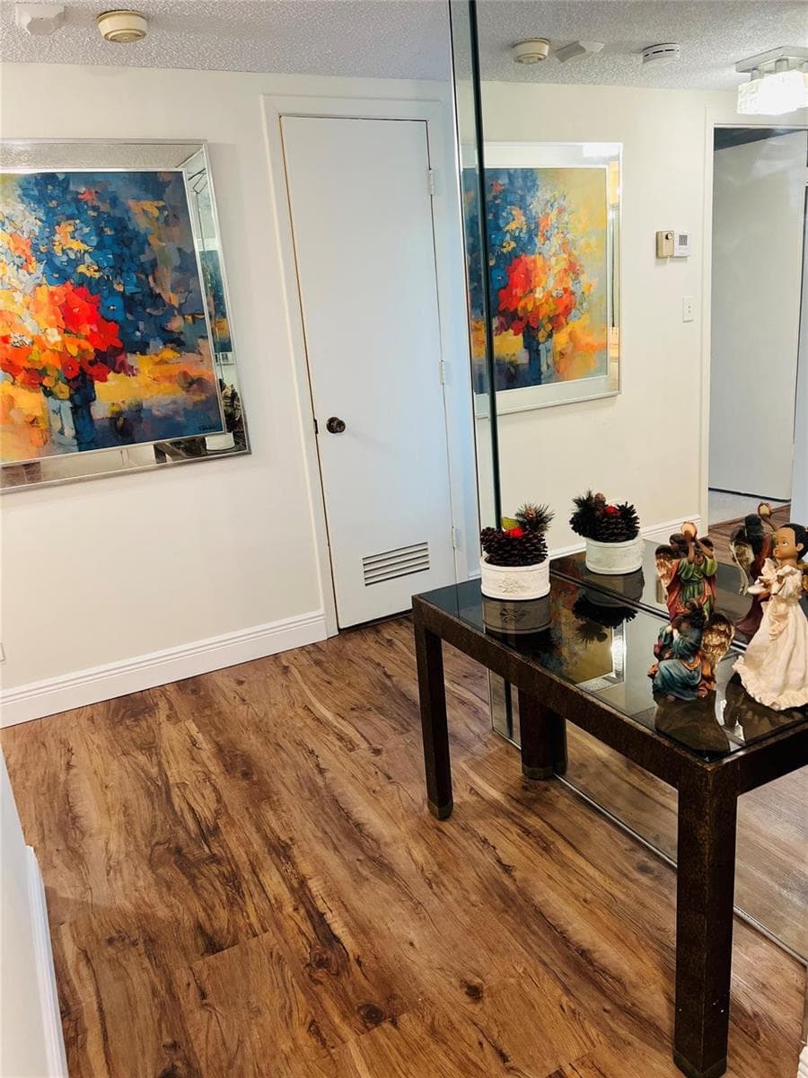 800 NE 195th Street # 307, Miami FL 33179 — 8