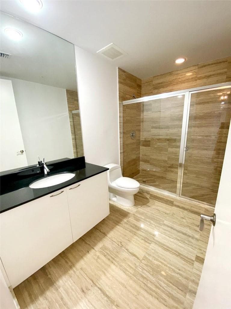 16001 Collins Avenue # 2207, Sunny Isles Beach FL 33160 — 23
