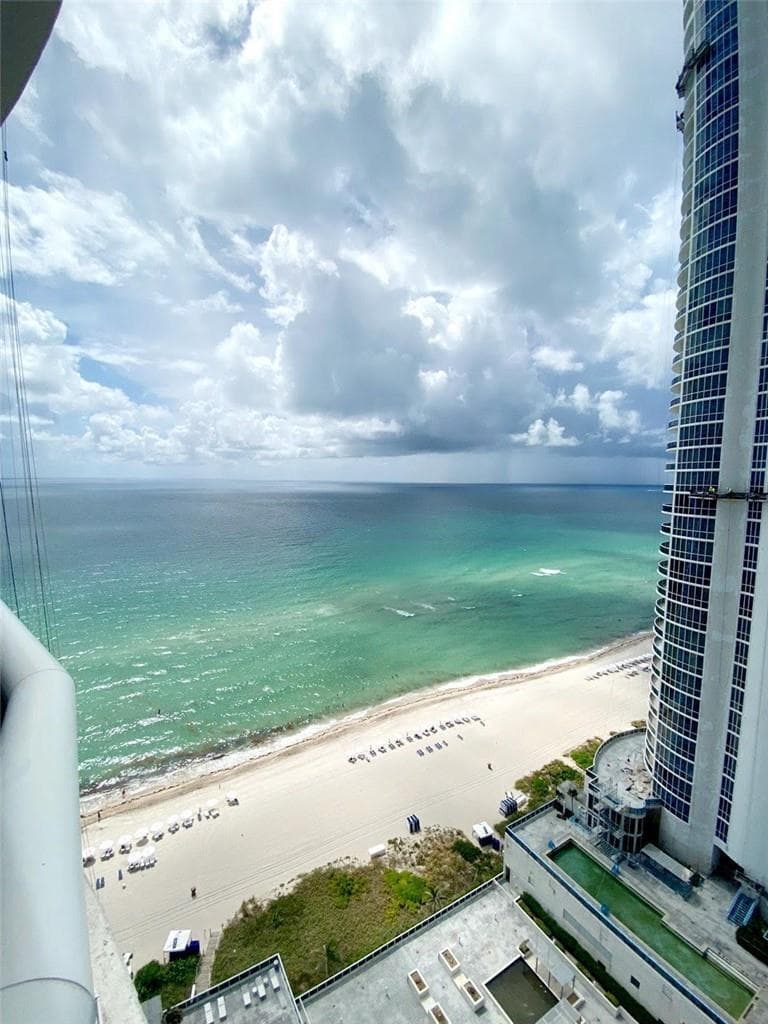 16001 Collins Avenue # 2207, Sunny Isles Beach FL 33160 — 4