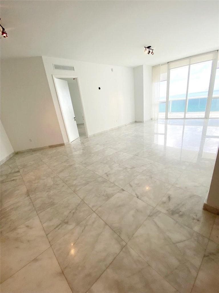 16001 Collins Avenue # 2207, Sunny Isles Beach FL 33160 — 8