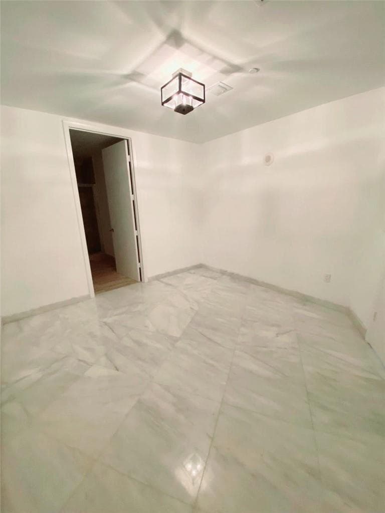 16001 Collins Avenue # 2207, Sunny Isles Beach FL 33160 — 21