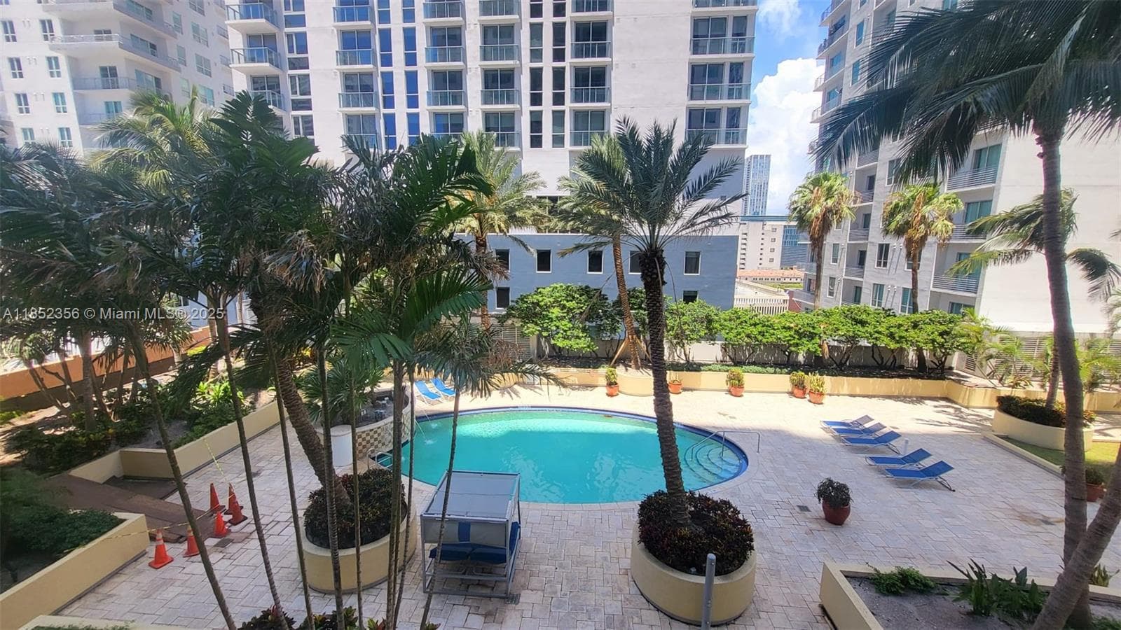 Vizcayne South Condo, Miami, FL — 19