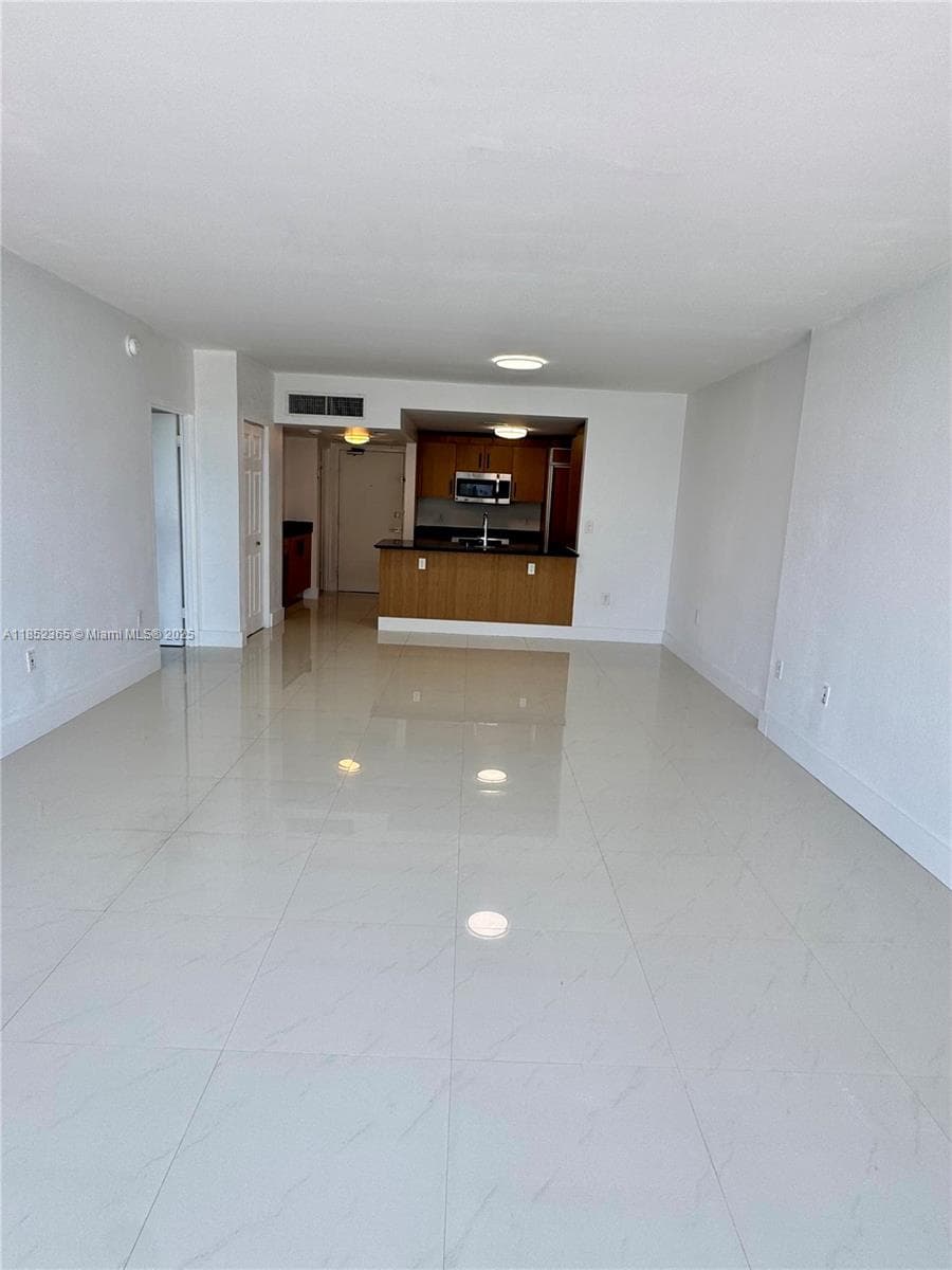 10275 Collins Ave # 316, Bal Harbour FL 33154 — 5