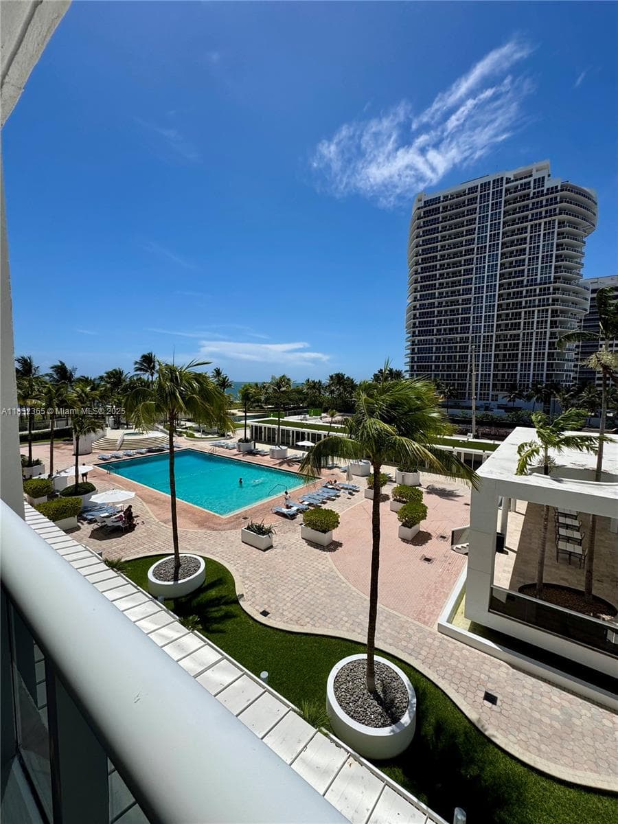 10275 Collins Ave # 316, Bal Harbour FL 33154 — 24