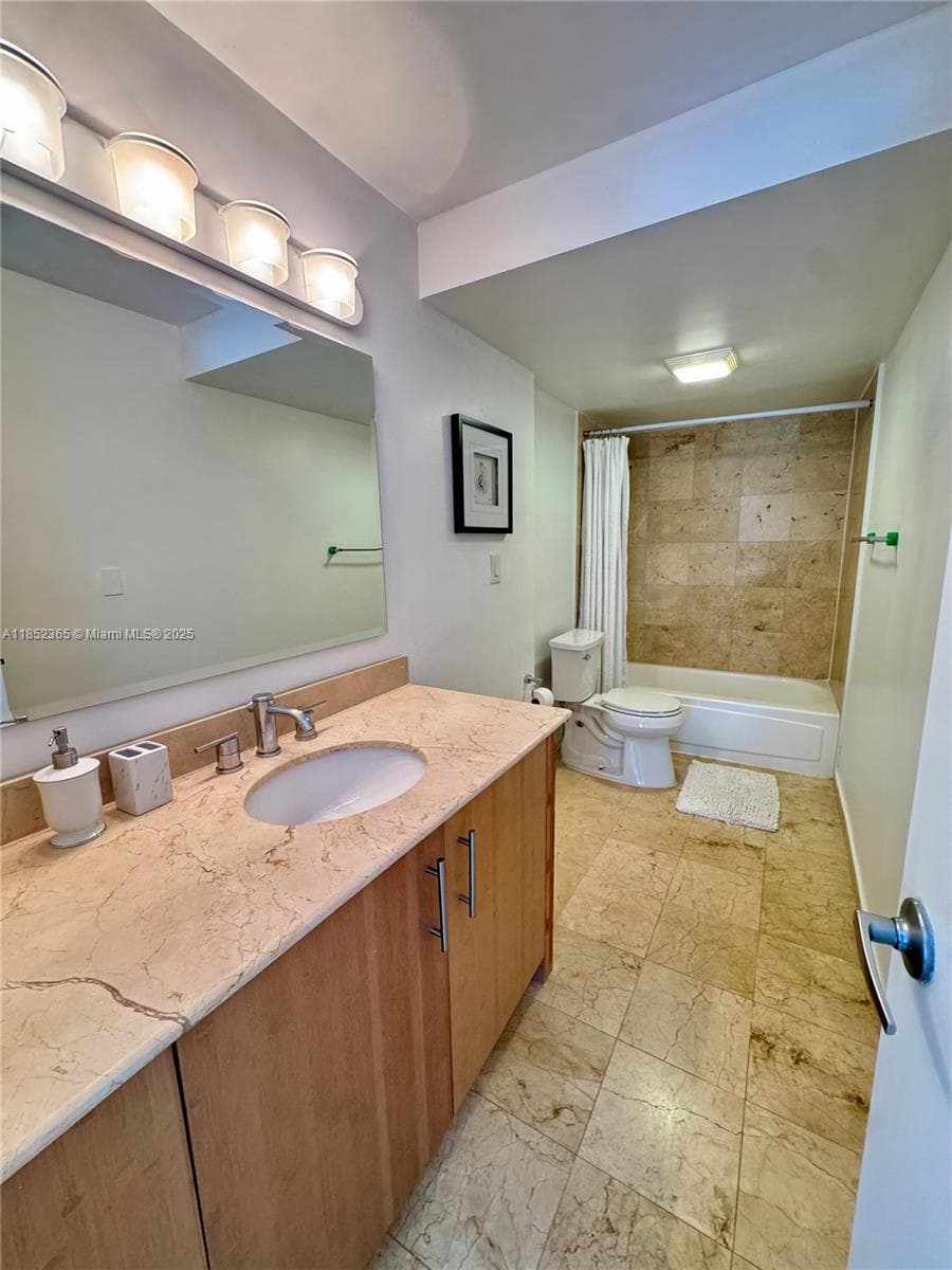 10275 Collins Ave # 316, Bal Harbour FL 33154 — 19