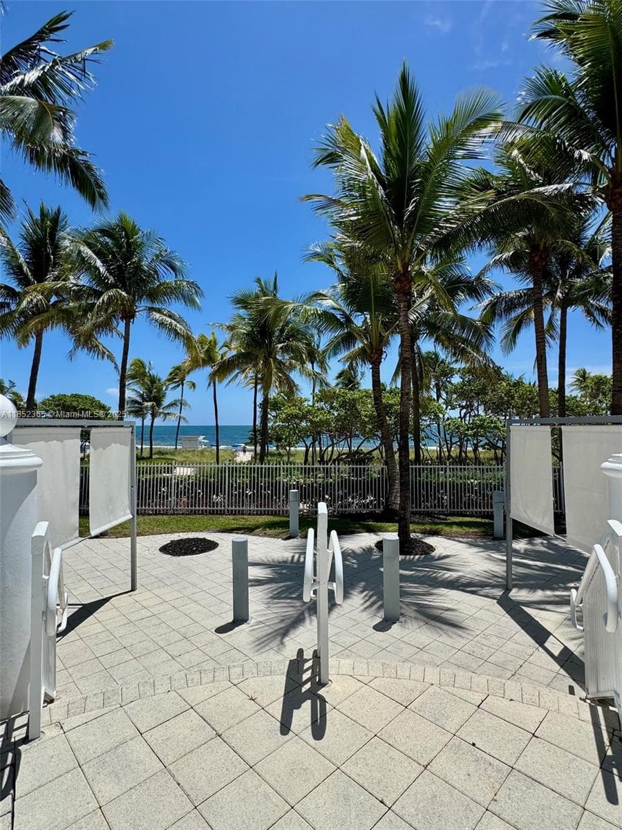 10275 Collins Ave # 316, Bal Harbour FL 33154 — 40
