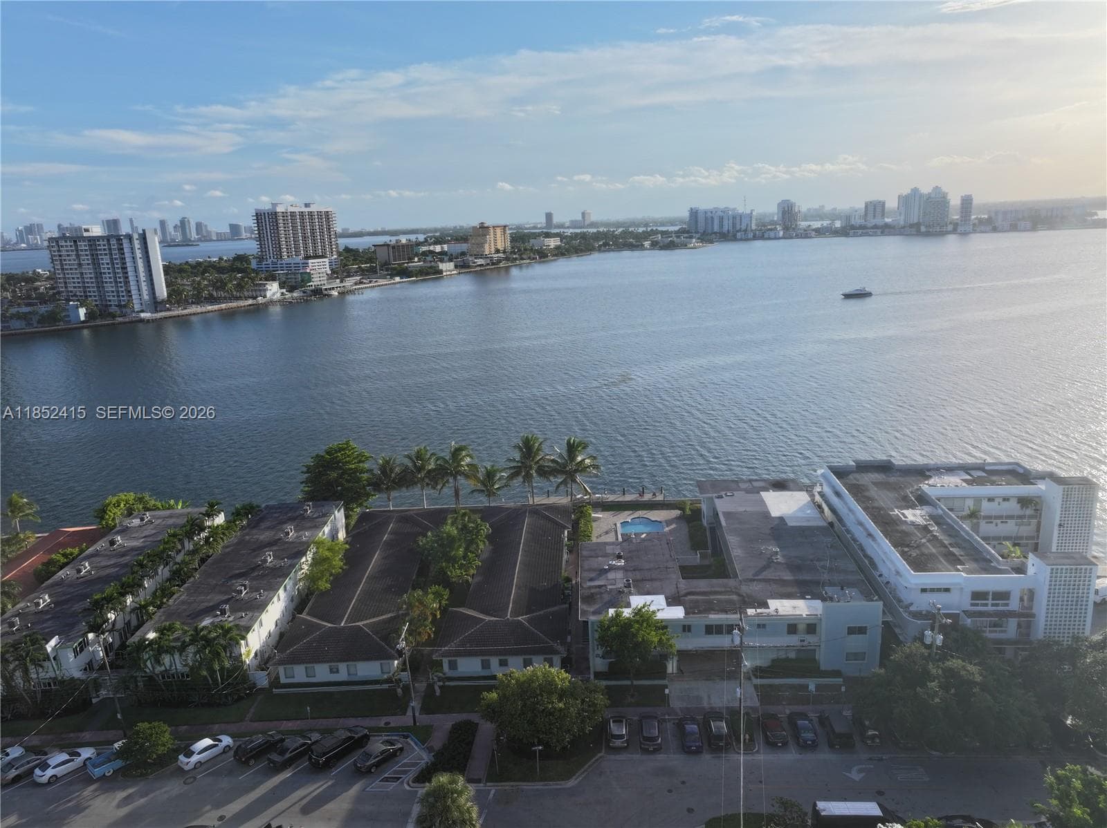 2200 Bay Dr # 3, Miami Beach FL 33141 — 21