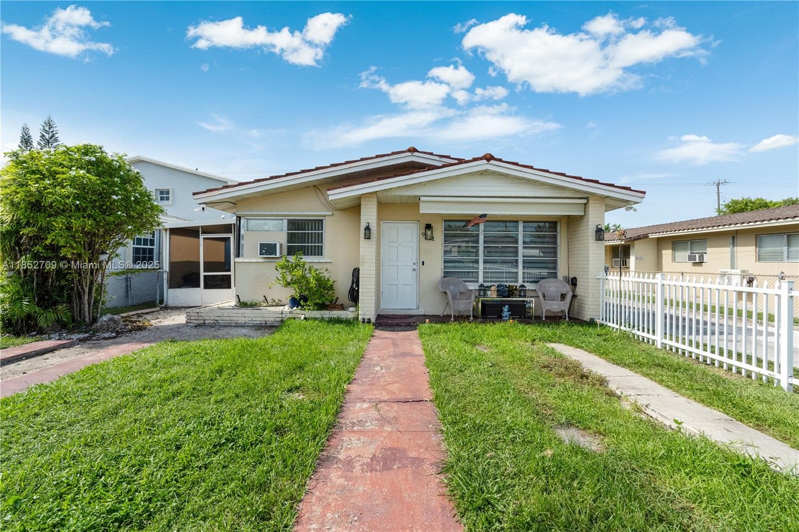 9311 SW 37th St, Miami FL 33165 — 1