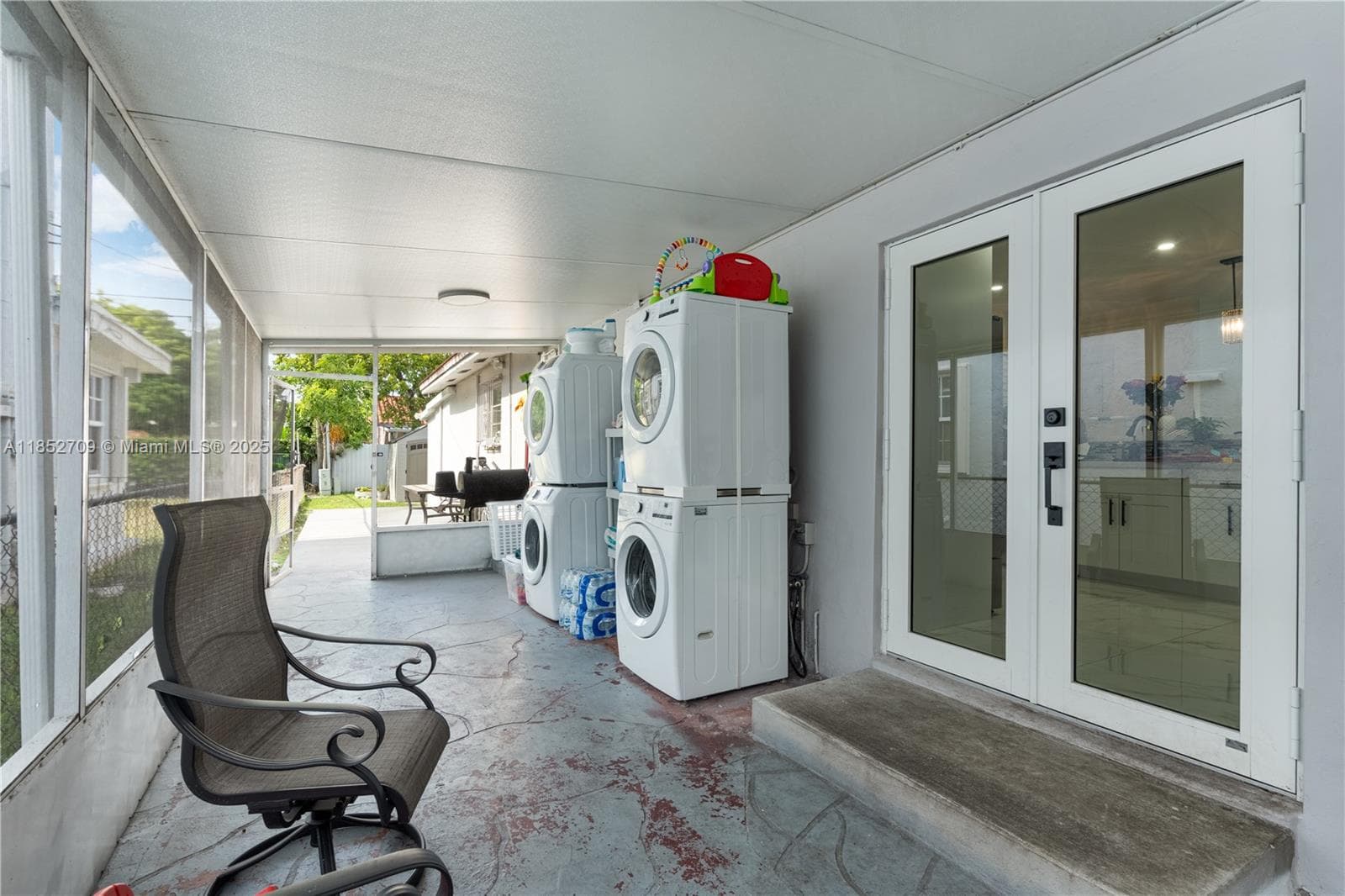 9311 SW 37th St, Miami FL 33165 — 28