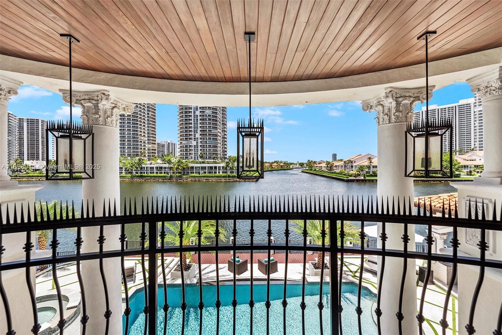 498 N Parkway Pkwy # 498, Golden Beach FL 33160 — 52