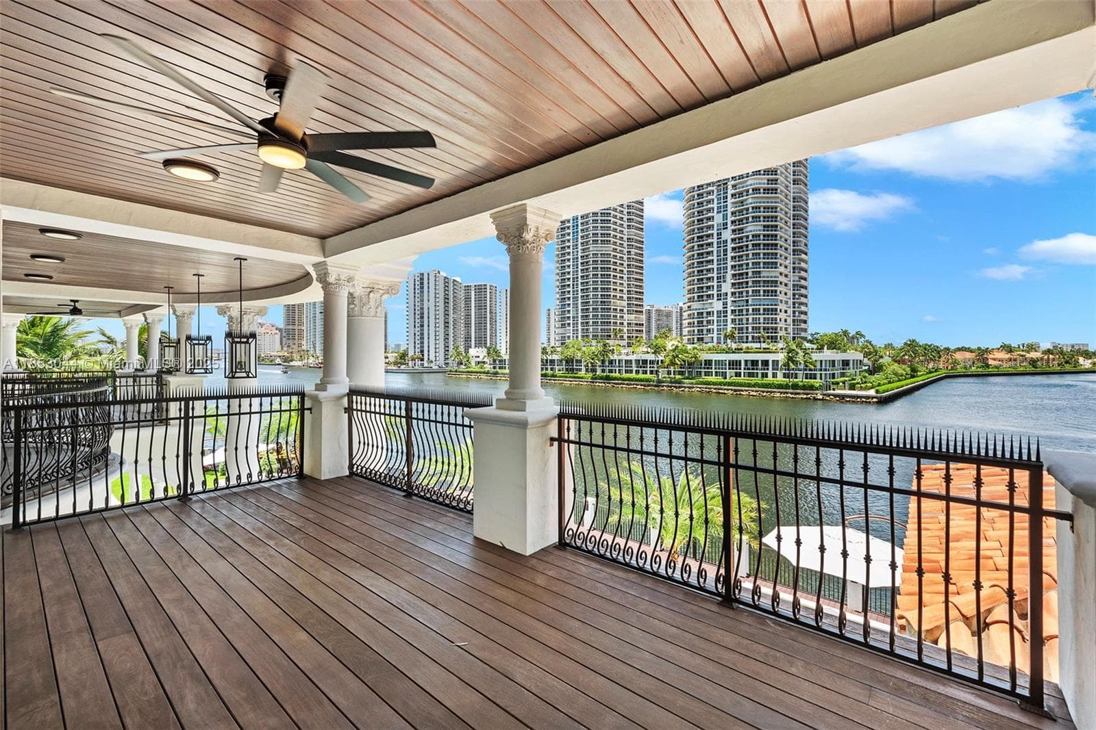 498 N Parkway Pkwy # 498, Golden Beach FL 33160 — 57