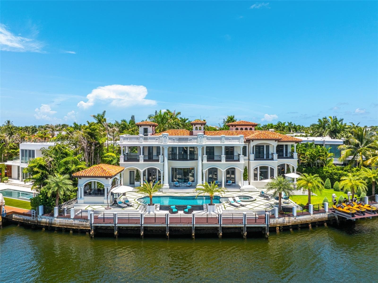 498 N Parkway Pkwy # 498, Golden Beach FL 33160 — 1