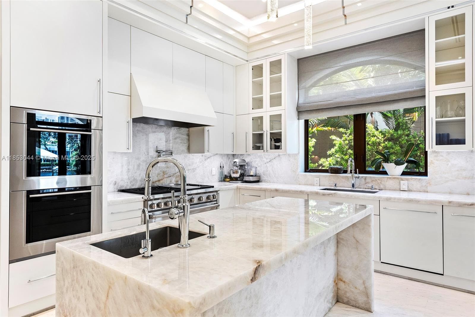 498 N Parkway Pkwy # 498, Golden Beach FL 33160 — 39