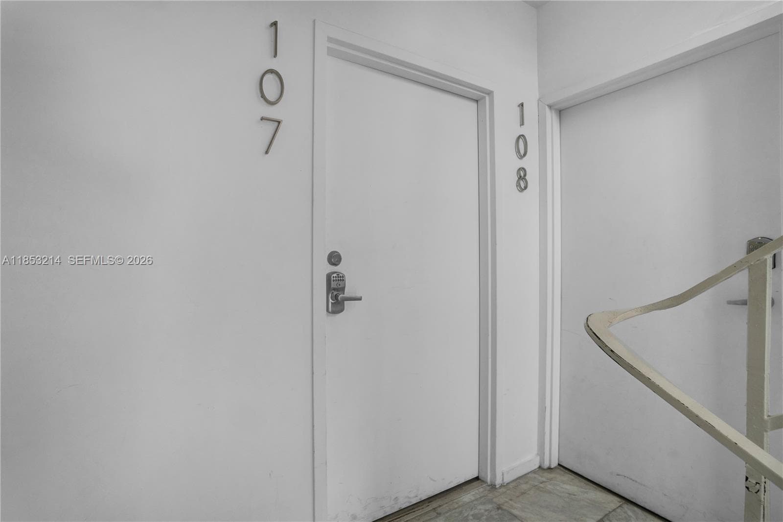 810 7th St # 107, Miami Beach FL 33139 — 6