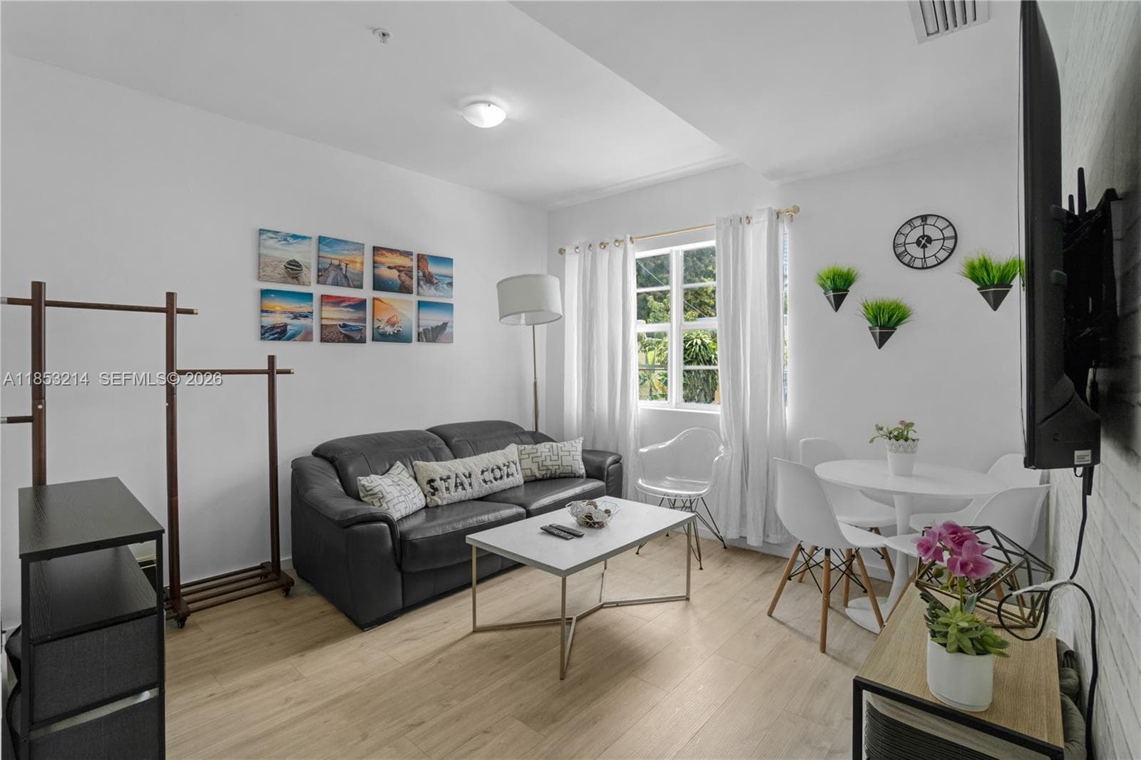 810 7th St # 107, Miami Beach FL 33139 — 22